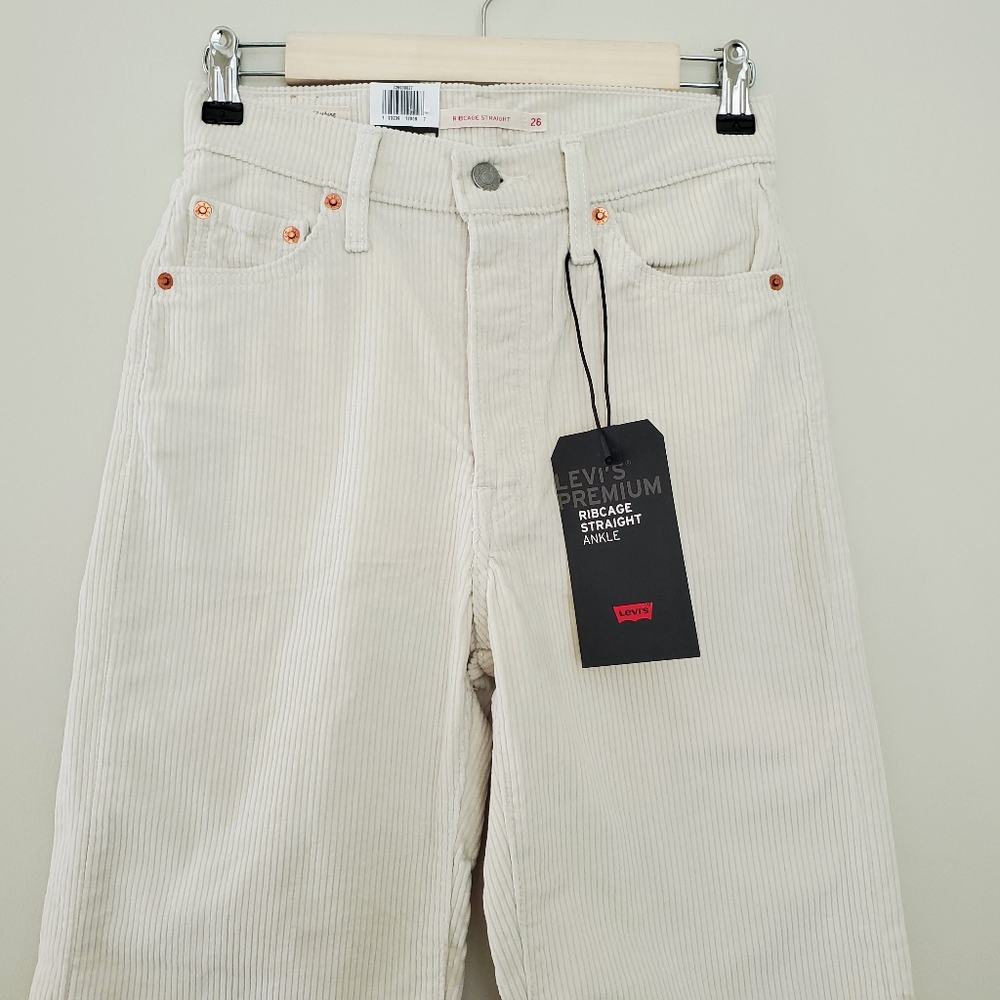 NWT Levi’s Ribcage Straight Ankle Corduroy Pants - Picture 7 of 8
